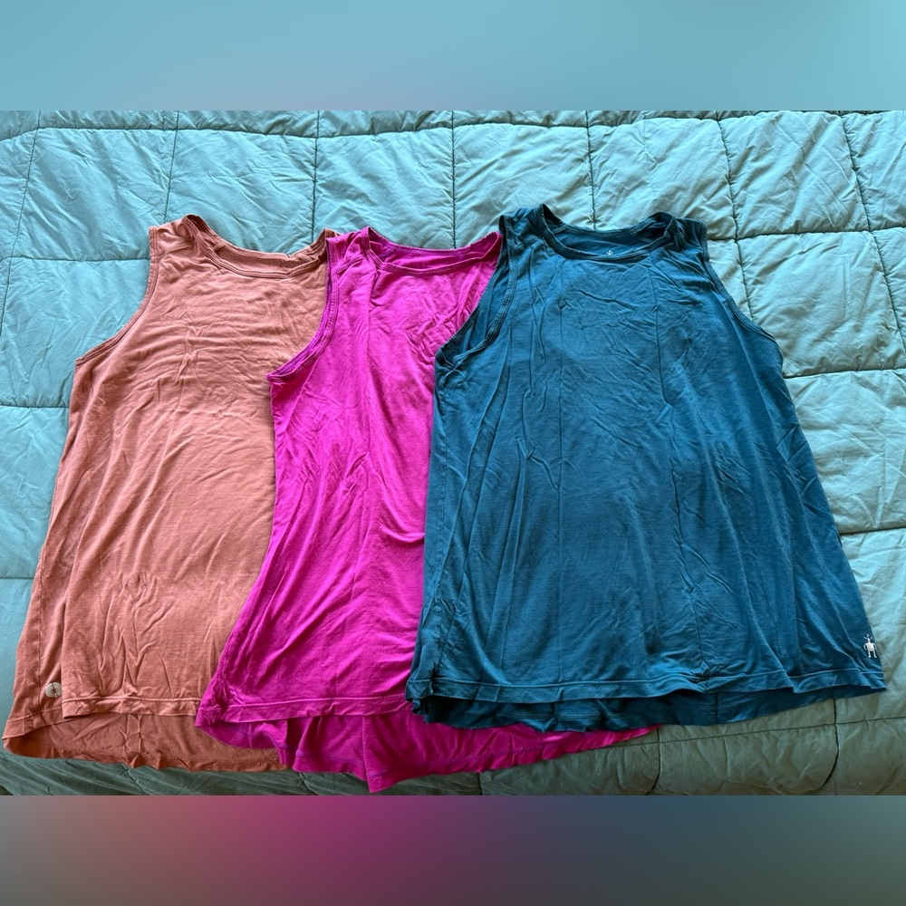 Lot of 3 Women’s Smartwool Active Ultralite High Neck Tank Size Medium